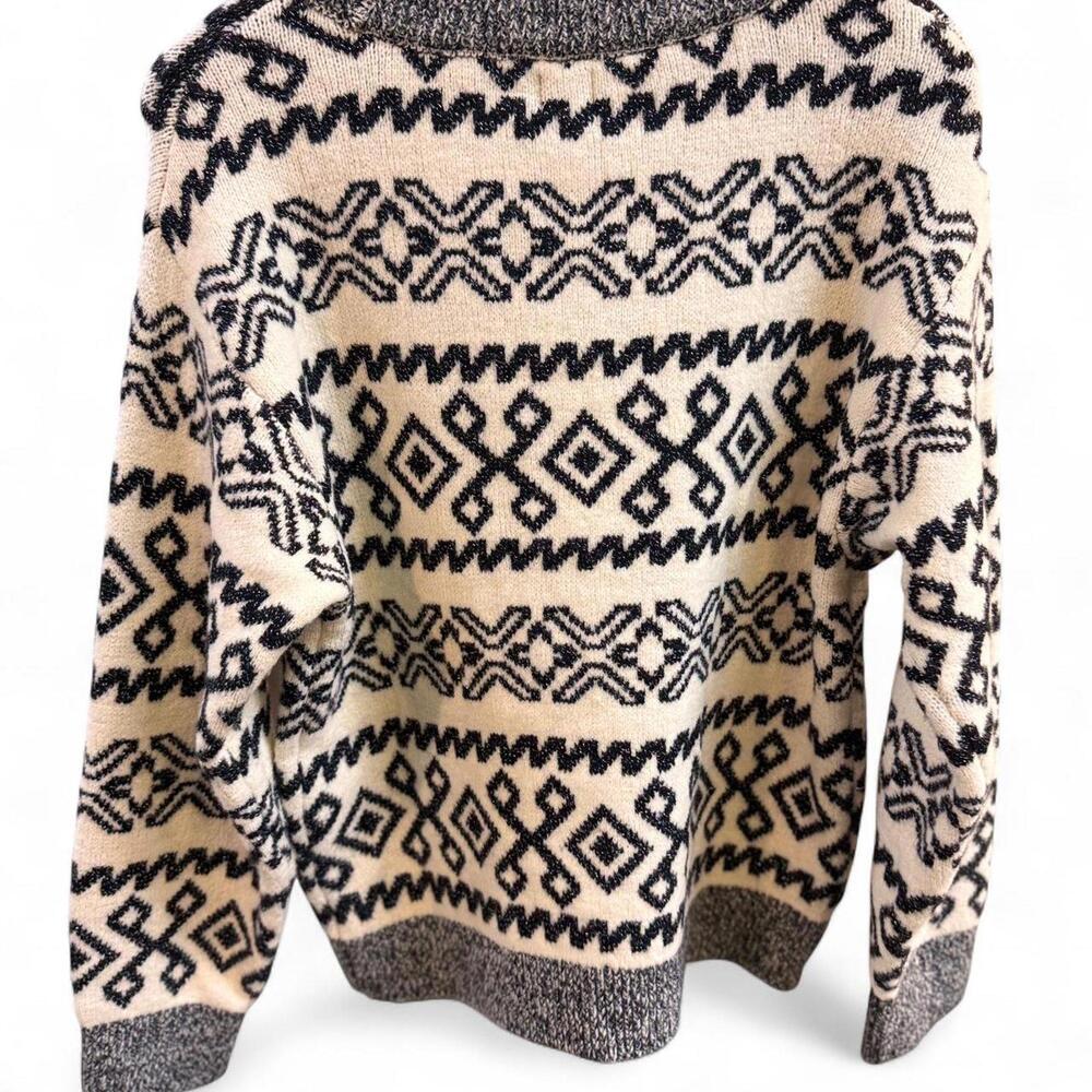 Cozy cream and black sweater with "Cheers" design #winterknits - Picture 2 of 3